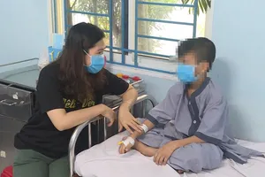 26 trẻ chùa Kỳ Quang 2 cấp cứu nghi ngộ độc thực phẩm