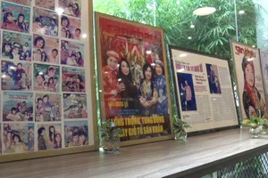 NSND Minh Vương tặng toàn bộ ảnh hoạt động sân khấu cải lương