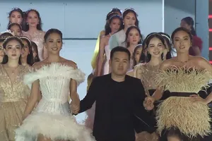 Tiểu Vy, Kỳ Duyên đọ sắc cùng top 35 thí sinh Hoa hậu Việt Nam