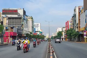 Video: Các tuyến đường ở TP.HCM sáng ngày 1-10