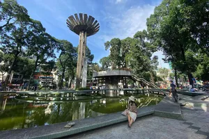 Video: Nâng cấp, cải tạo vỉa hè Hồ Con Rùa đã hoàn thành 80%