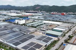 Video: EVNNPC chú trọng phát triển điện mặt trời mái nhà