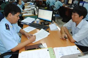 Hải quan thu ngân sách hơn 52.000 tỉ đồng