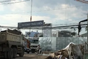 UBND Q.2 thua kiện, Gateway Thảo Điền phải trả đất lại cho dân 