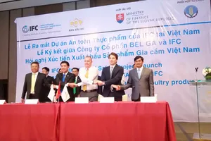 Gà Việt 'săn' chứng nhận GlobalG.A.P để xuất khẩu 