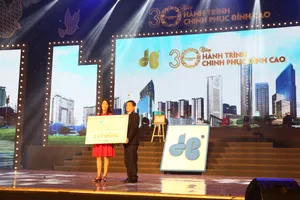 Chủ tịch Tập đoàn Hòa Bình góp 126 tỉ vào quỹ từ thiện