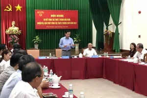 Kỷ lục: Lãnh đạo Cục Thuế TP.HCM ký gần… 80.000 chữ ký 