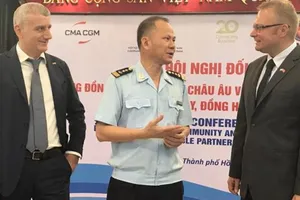 Đau đầu với 12.000 container phế liệu, phế thải nằm ở cảng 