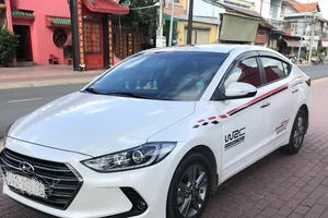 Khách hàng tố đại lý Hyundai giao “nhầm” xe đời cũ 