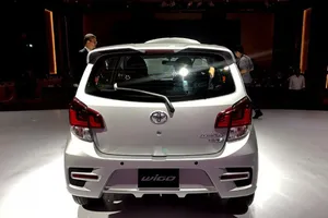 Tân binh Wigo chào giá 405 triệu đồng “đấu” Morning, grand i10