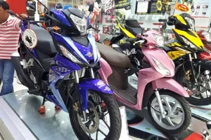 Xe máy phải dán nhãn năng lượng ra sao? 