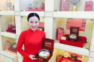 Yến sào Việt muốn 'đường đường chính chính' vào Trung Quốc