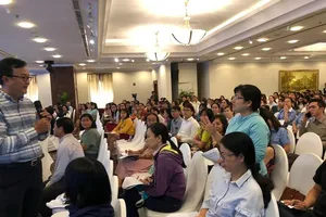 Người mẫu nhí sẽ phải đóng thuế thu nhập cá nhân?