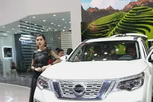 Né tháng 'ngâu', nhiều mẫu xe giảm hơn 100 triệu đồng/chiếc