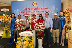 Hơn 200 golfer doanh nhân tranh tài tại giải Golf QNB