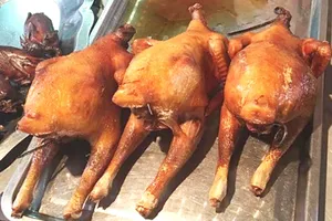 Gà Mỹ, Hàn Quốc giá chỉ 19.000 đồng/kg đổ bộ vào Việt Nam