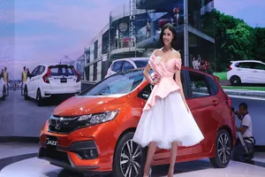 Ô tô Indonesia nhập về Việt Nam giá chỉ 270 triệu đồng/chiếc