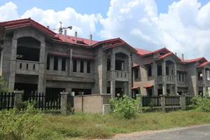 Nhà phố, biệt thự đổ về vùng ven: Liệu có bỏ hoang?