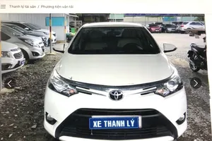 'Đuối' vì vay trả góp, ô tô thanh lý giá chỉ 60 triệu đồng