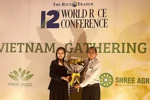 Gạo ST25 giành á quân cuộc thi Gạo ngon nhất thế giới 2020