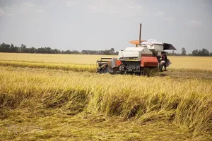 Bộ trưởng Nông nghiệp: Pháo đài chống dịch chứ không phải pháo đài kinh tế