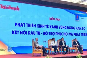 Luồng xanh cho năng lượng tái tạo, xử lý rác thải