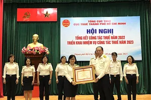 Cá nhân thu nhập 'khủng' từ Google, Apple... lên tới 928 tỉ đồng/năm