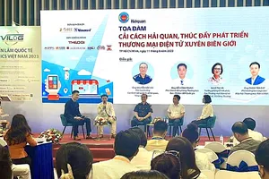 ‘Đau đầu’ quản lý sàn bán hàng online nước ngoài 