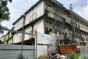 Cảnh hoang tàn những chung cư mini xây trái phép bị cưỡng chế tại TP Thủ Đức