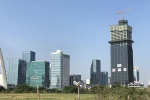 Dù thị trường khó, giá mở bán bất động sản ‘nhà giàu’ vẫn tăng