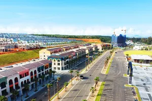 Condotel, shophouse nghỉ dưỡng bung hàng cuối năm vẫn ế khách