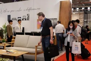 Amazon, Wayfair kéo nhà mua hàng quốc tế đến hội chợ đồ gỗ Việt Nam