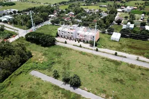 Cần cấm doanh nghiệp từng bỏ cọc tham gia đấu giá đất