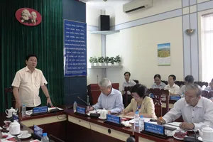 Bí Thư Thăng: ‘Các anh cứ làm đủng đỉnh biết bao giờ xong’ 