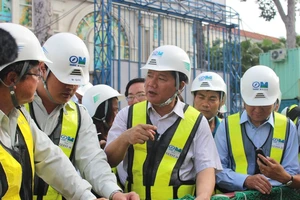 Bí thư Đinh La Thăng: 'Các anh chưa nhạy bén...'