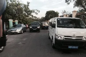 Kỷ luật khiển trách đối với giám đốc sở mở tiệc trong giờ hành chính