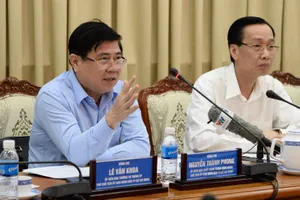  "Sau gánh hàng rong là cuộc sống của cả một gia đình"