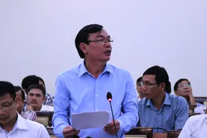 Phanh phui tiêu cực, nhà báo dễ bị đe đọa, hành hung