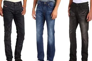 TP.HCM bác đề xuất cấm công chức mặc quần Jean, áo thun