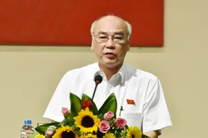 'Tham nhũng làm bệ rạc nền hành chính'