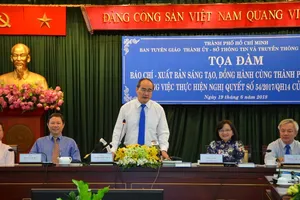 'Báo chí phê phán phải thay bằng báo chí giải pháp'