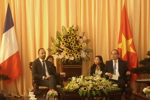 Bí thư TP.HCM Nguyễn Thiện Nhân hội kiến Thủ tướng Pháp