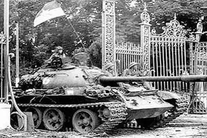 'Với mỗi người Việt Nam, đó là ngày đoàn tụ...'