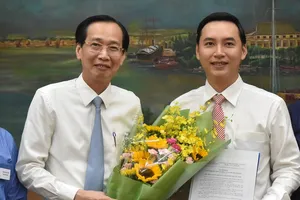UBND TP.HCM bổ nhiệm tân Phó Chánh Văn phòng 35 tuổi