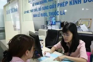 Lý do TP.HCM tạm hoãn chi trả thu nhập tăng thêm