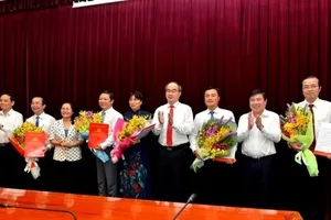 TP.HCM có thêm năm thành ủy viên