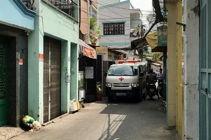 2 người ở TP.HCM nguy cơ cao nhiễm COVID-19 