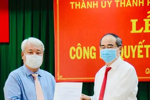 Ông Võ Khắc Thái làm Bí thư quận 7