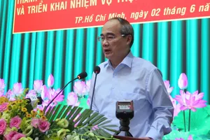 Bí thư TP.HCM yêu cầu xử lý cán bộ sai phạm trước đại hội 