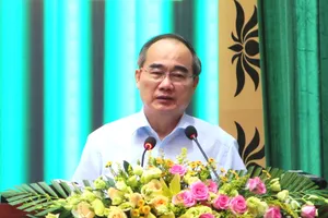 Bí thư TP.HCM: Nghe dân để chấn chỉnh, khắc phục yếu kém
